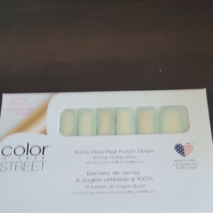 Color Street Moonlight Swim Nail Strips